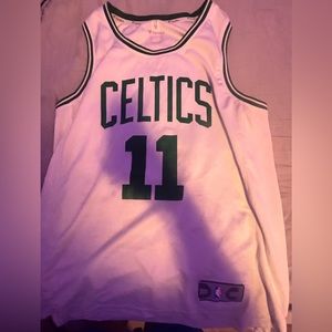 Kyrie jersey